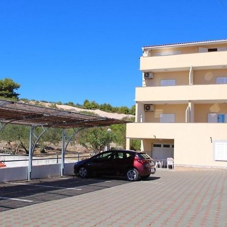 Apartment Jure Primošten Екстериор снимка