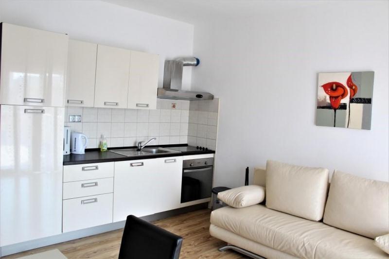 Apartment Jure Primošten Екстериор снимка