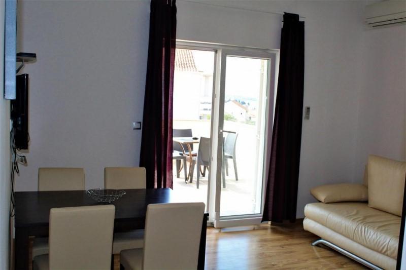 Apartment Jure Primošten Екстериор снимка
